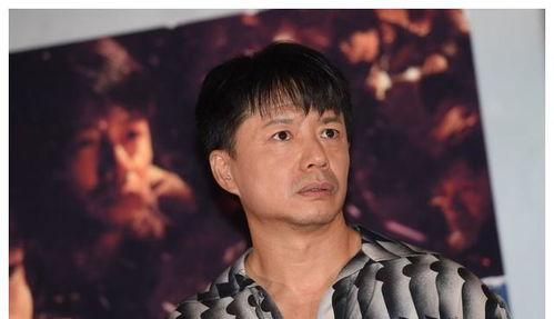 娱乐圈吃瓜男生是谁,揭秘神秘“瓜农”身份